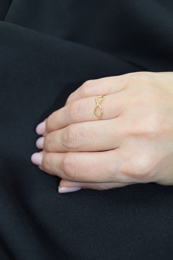 Gold Infinity Ring 18K