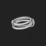 Threefold Elegance Ring 18K