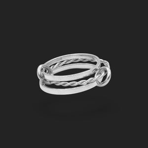 Threefold Elegance Ring 18K