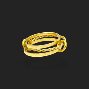 Threefold Elegance Ring 18K